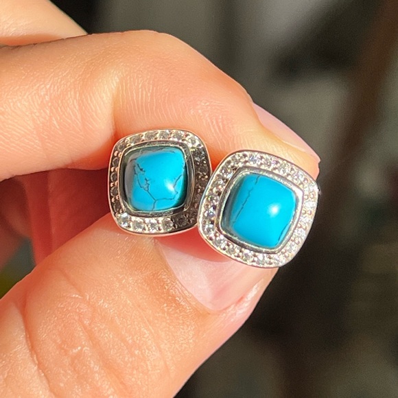 Jewelry - DY Turquoise and diamond earrings